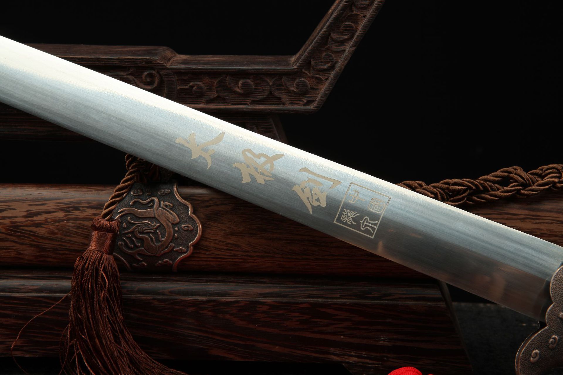 龍泉太極劍價格,龍泉太極劍價格，探尋傳統(tǒng)與現(xiàn)代的完美融合