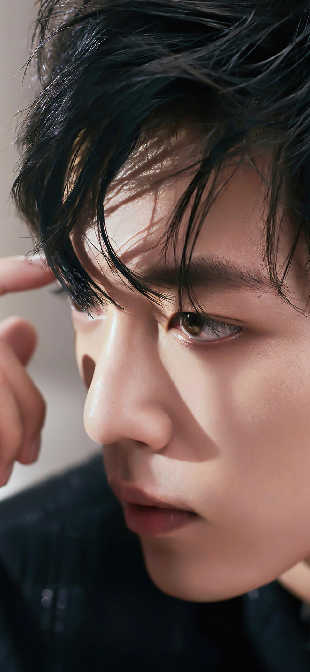 聚焦娛樂圈的璀璨之星，圖片明星男風采展示