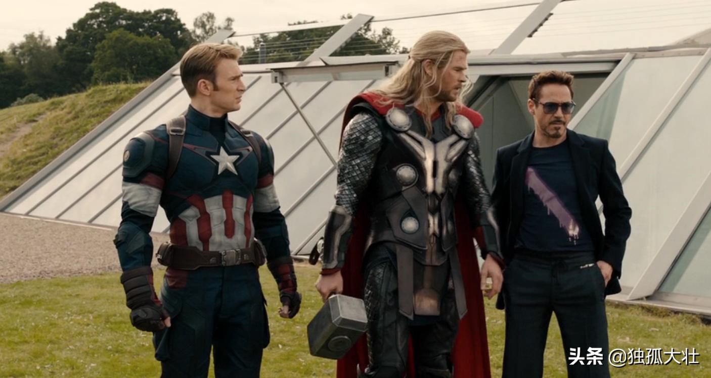 蝙蝠俠最新官方揭秘，日常趣事、情感紐帶全解析