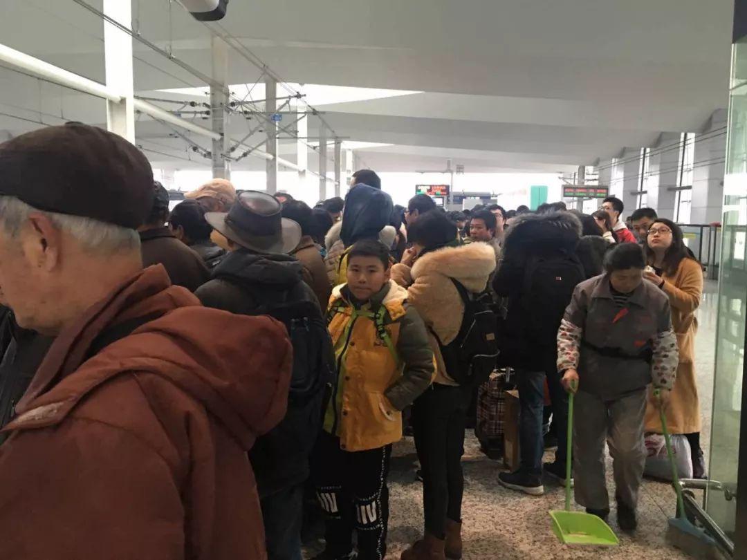 南京地鐵S9最新動(dòng)態(tài)與巷弄深處的獨(dú)特小店探秘揭秘