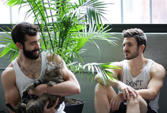 最新男同志資訊免費(fèi)分享專區(qū)