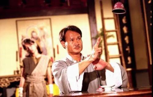 亞視男演員探尋自然美景，尋找內(nèi)心寧靜與平和之旅