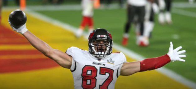 巷弄深處的橄欖球直播盛宴