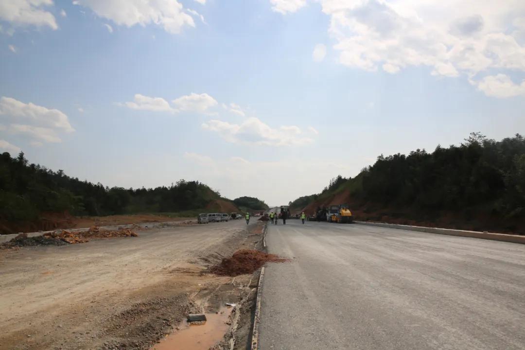寧鄉(xiāng)金唐公路最新進展消息更新，最新動態(tài)揭秘！