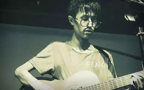 最新流行歌曲與力量的融合，變化、學(xué)習(xí)與自信的力量之歌