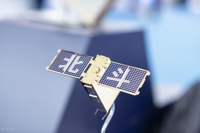 引領(lǐng)時代，開啟智慧之旅，最新2025手機(jī)導(dǎo)航引領(lǐng)你前行